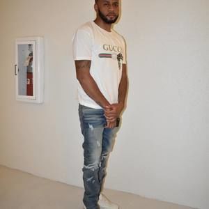 Meet your Posher, Dunae drake